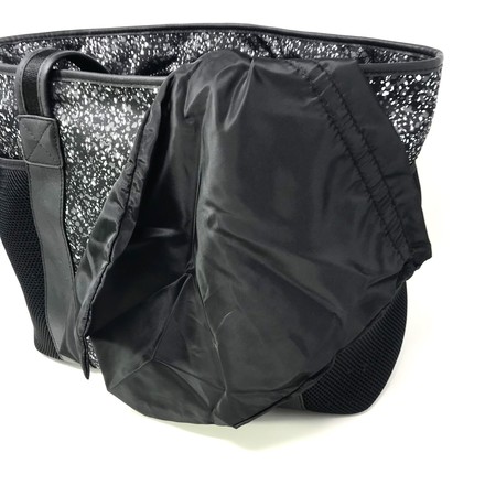 ideology-active-splatter-black-nylon-tote-23435010-7-1 ideology-active-splatter-black-nylon-tote-23435010-7-1